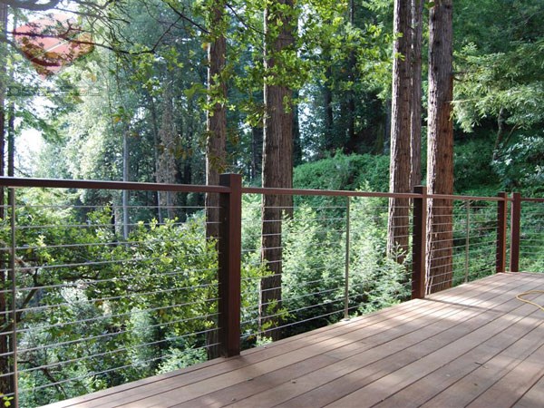 Cable deck railing photo in the redwoods